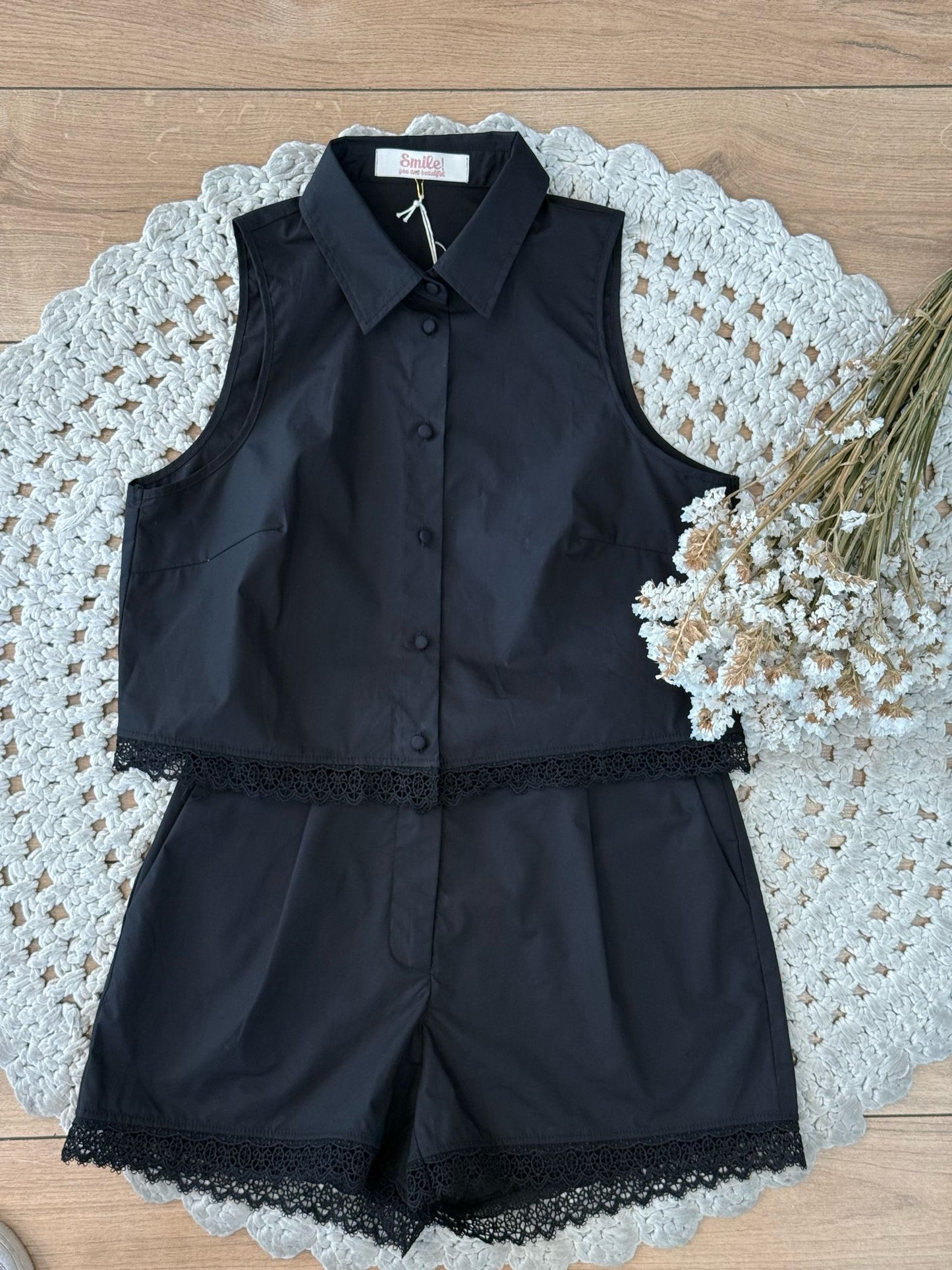 Completo Top/Camicia Smanicato e shorts - NERO