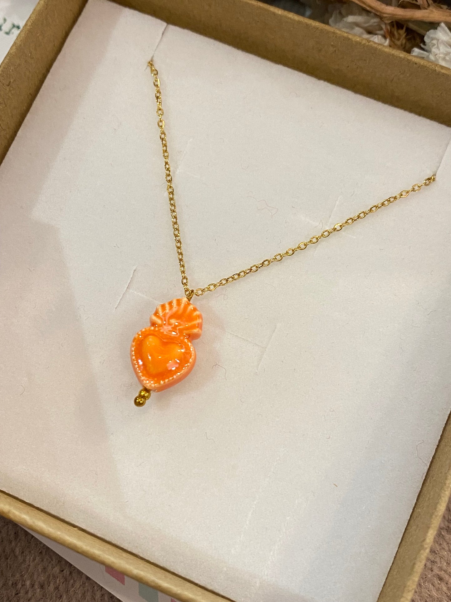Collana 0014 Cuore Sacro - ARANCIONE