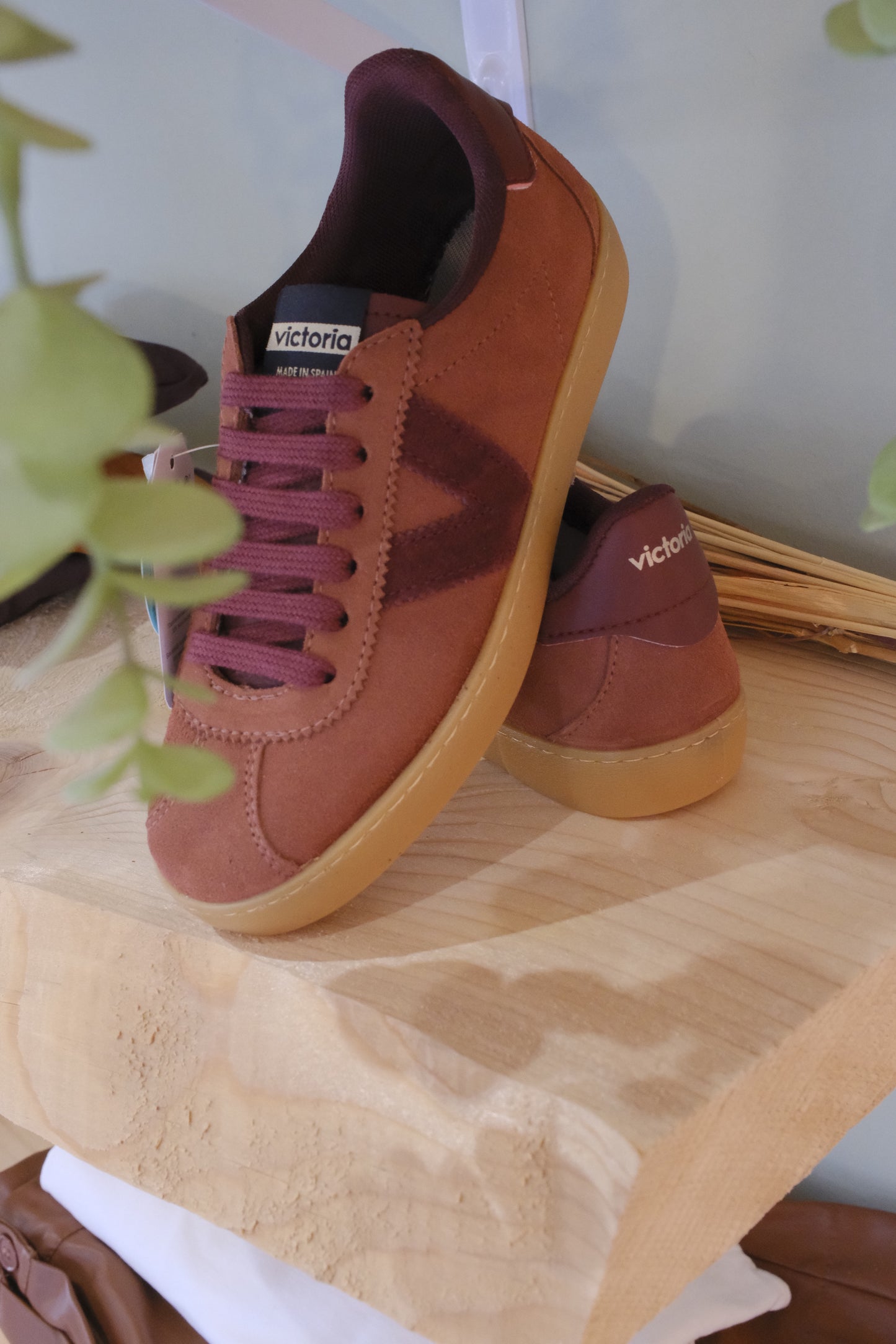 Sneakers basse in pelle - MARRONE