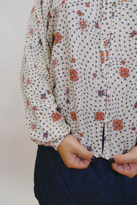 Blusa colletto arricciato fantasia floreale - BURRO