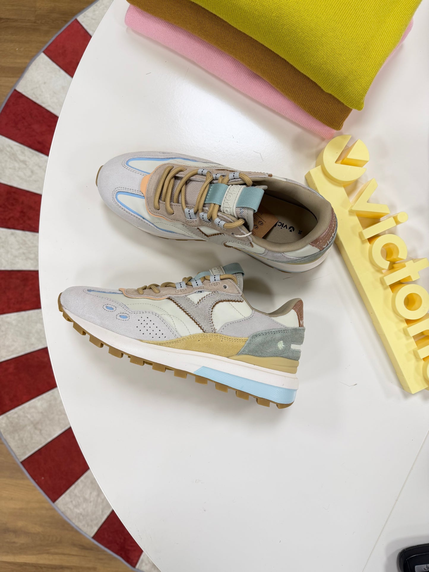 Sneakers Victoria camoscio - BEIGE