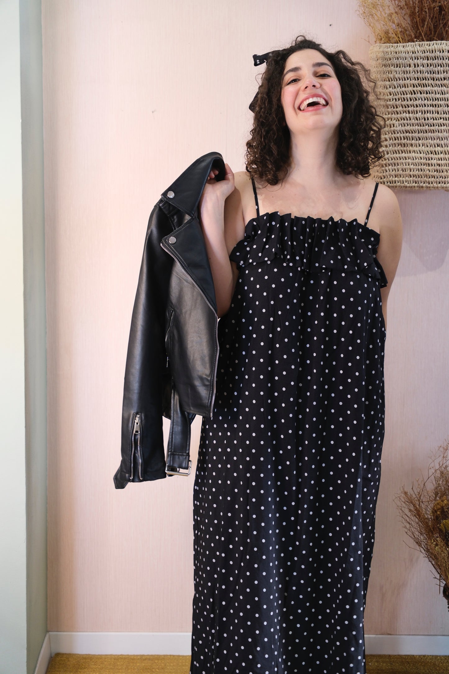 Abito lungo con spalline fantasia a pois - NERO