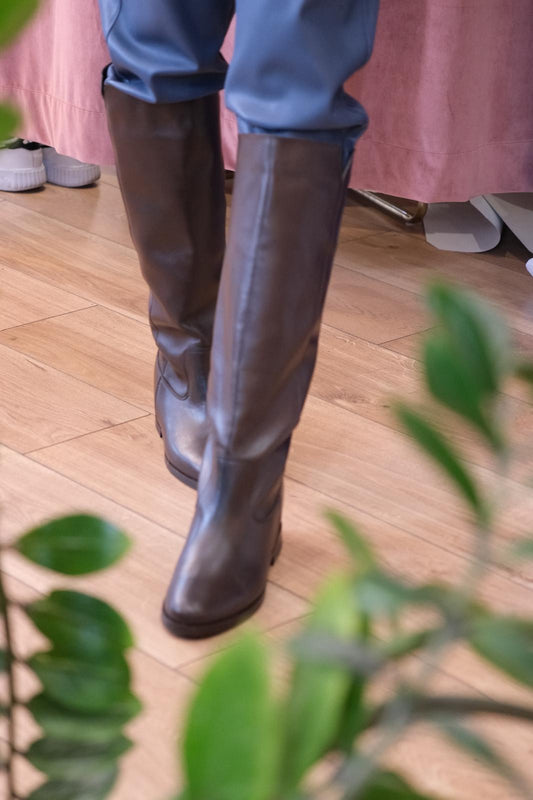 Stivali Helena in vera pelle basic - TESTA DI MORO