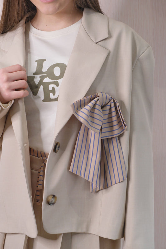 Giacca Lok 07760 Spilla Fiocco - BEIGE