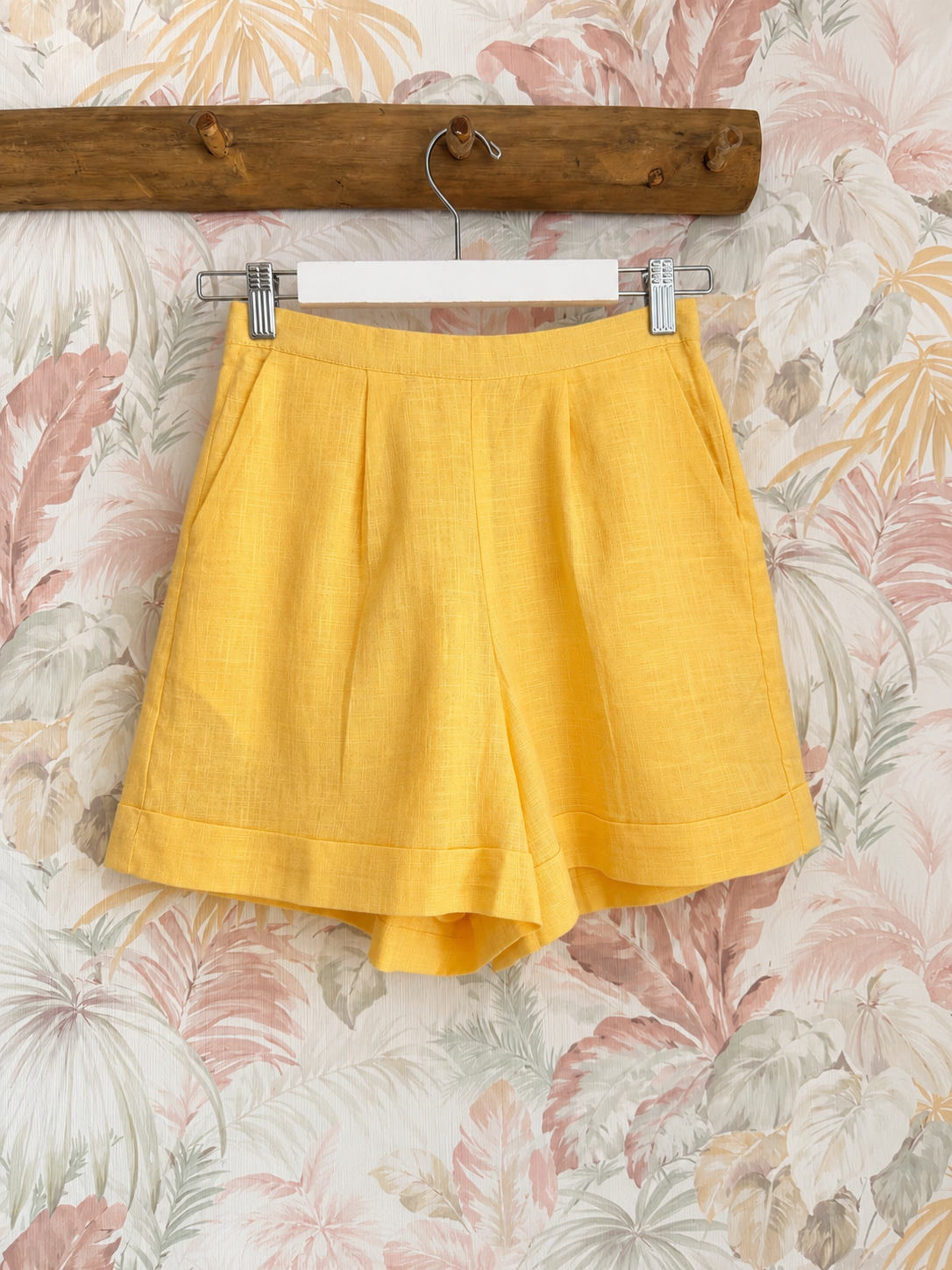 Shorts elastico - GIALLO