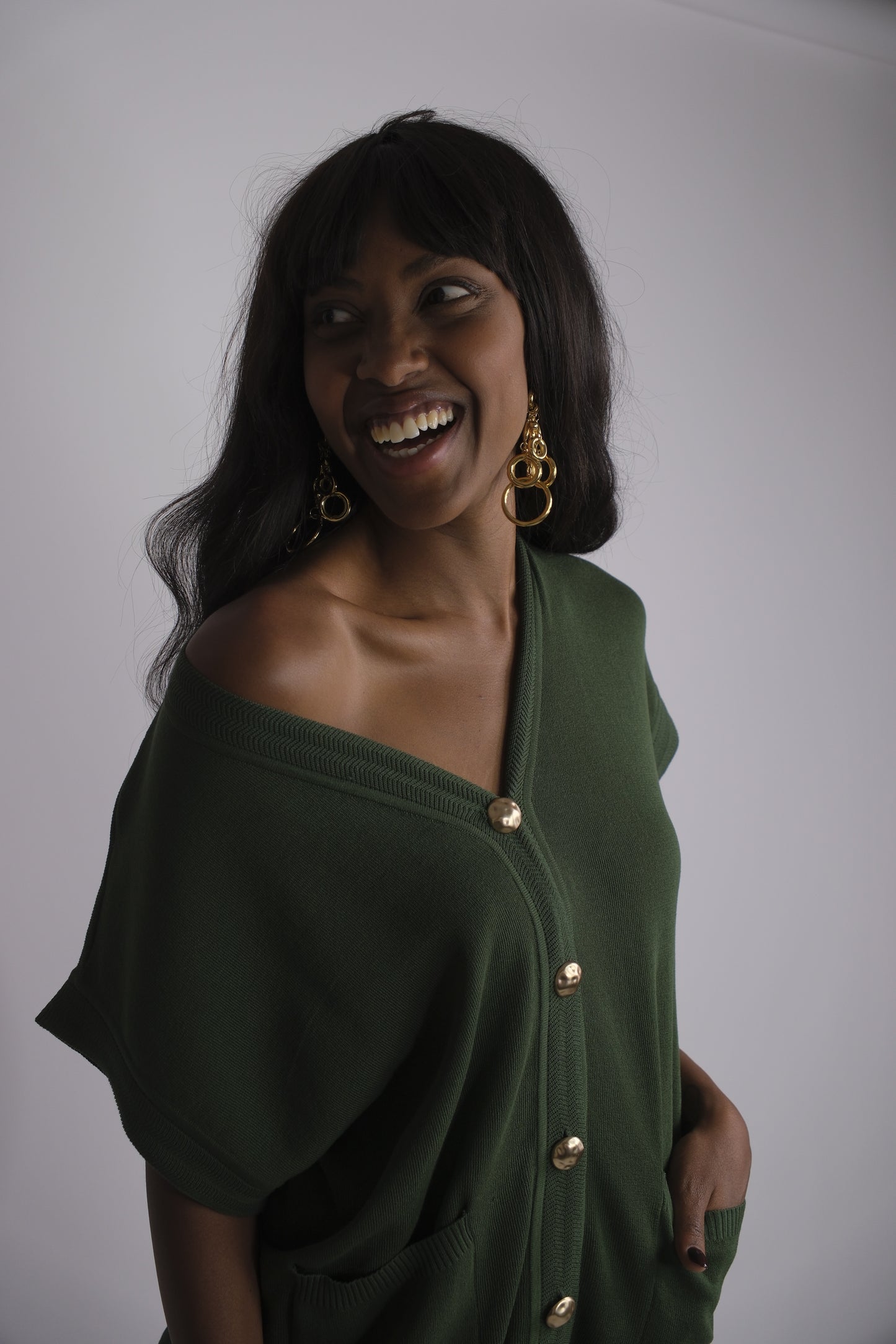 Completo pantaloni e maglia con bottoni dorati - VERDE