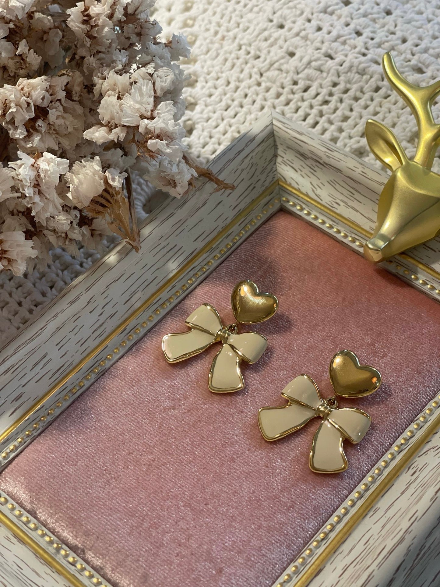 Orecchini IK24 Cuore e Fiocco - BEIGE