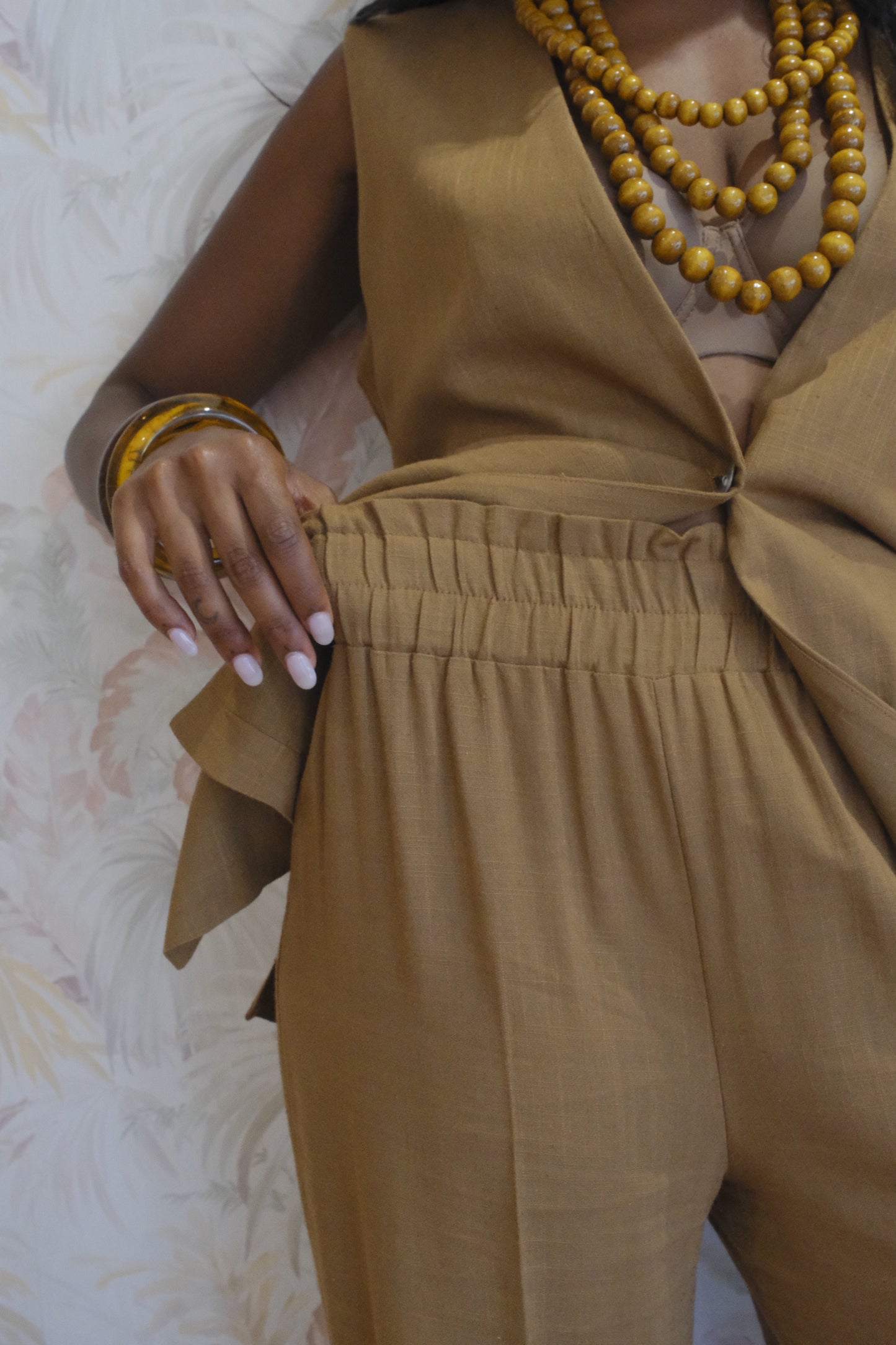 Pantalone con elastico - MARRONE