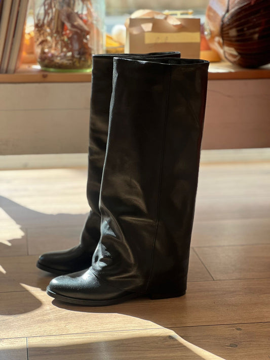 Stivali Helena in vera pelle - NERO