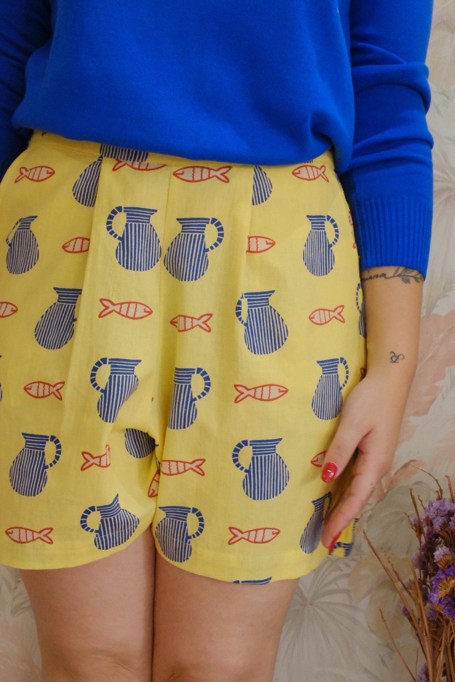 Shorts fantasia pesci - GIALLO