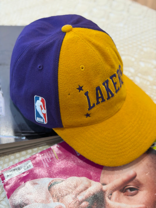 Cappellino Lakers