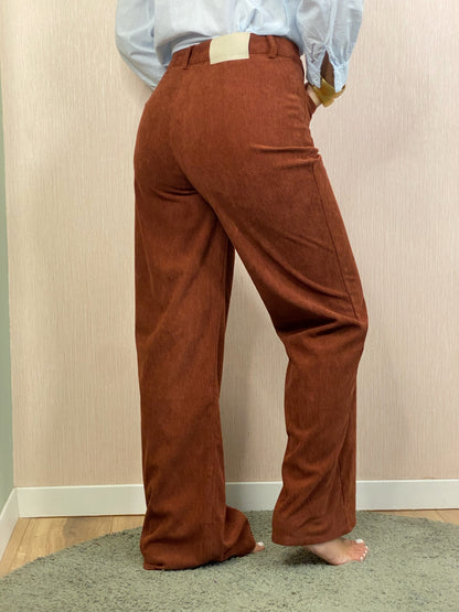 Trousers 43C/11030 - BROWN