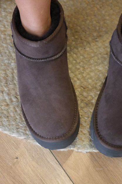 Scarponcini para alta camoscio esterno pelo intern - MARRONE