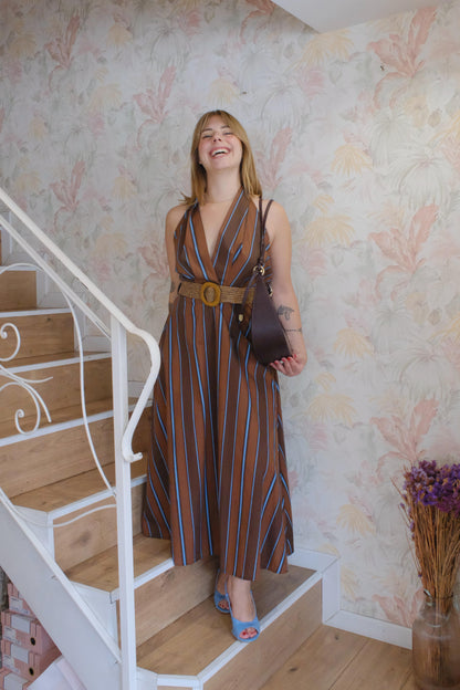 Abito con scollo americano - MARRONE