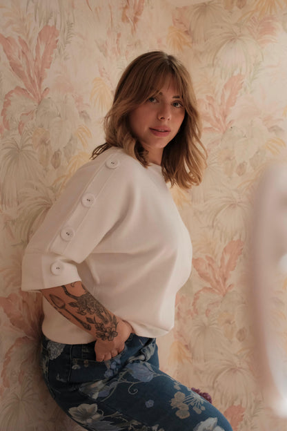 Maglia con bottoni laterali - BIANCO