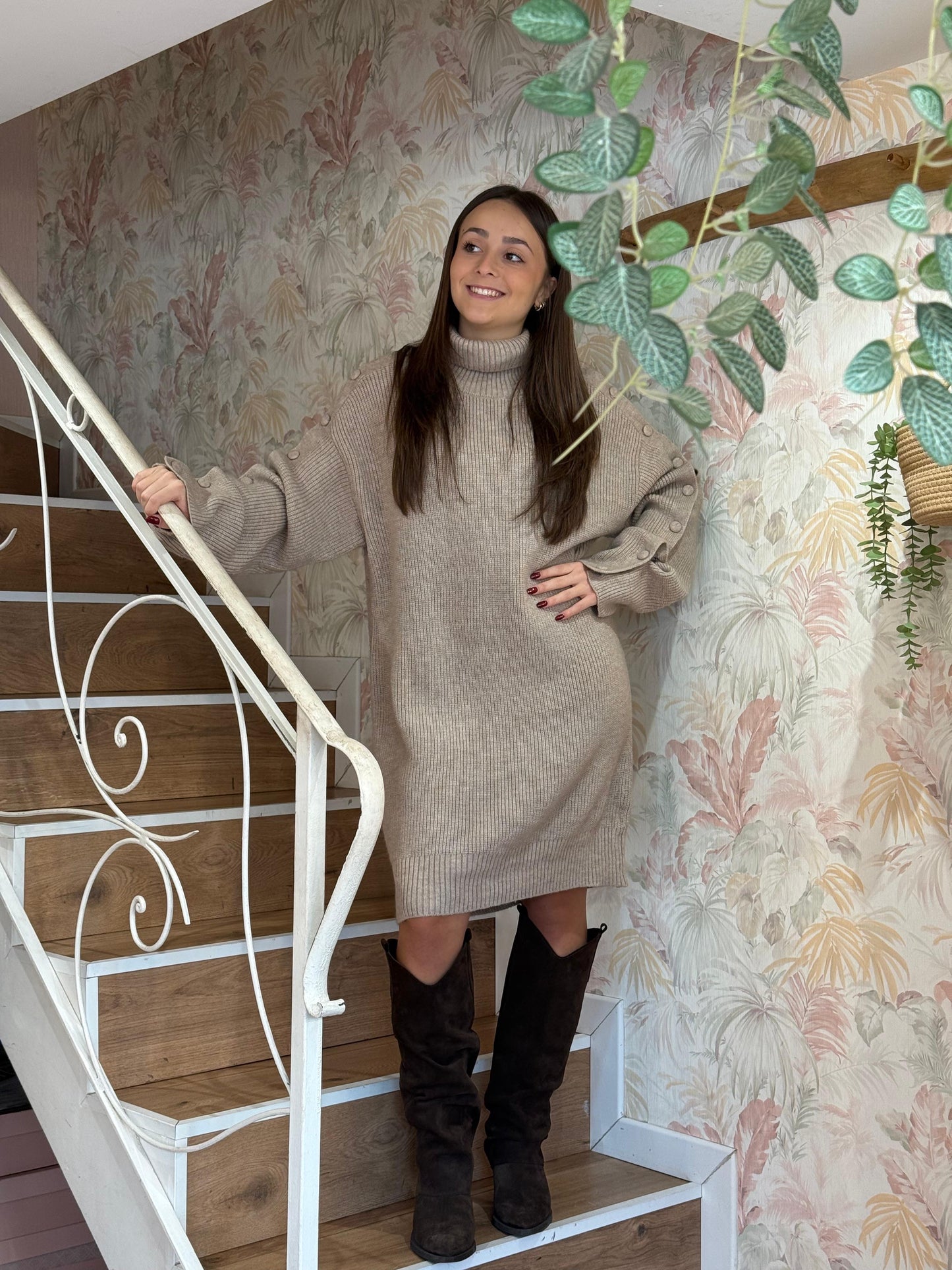 Abito in maglia over bottoni sulle maniche - TAUPE