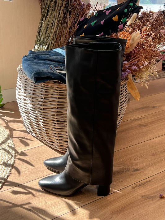 Stivali Maya in vera pelle - NERO