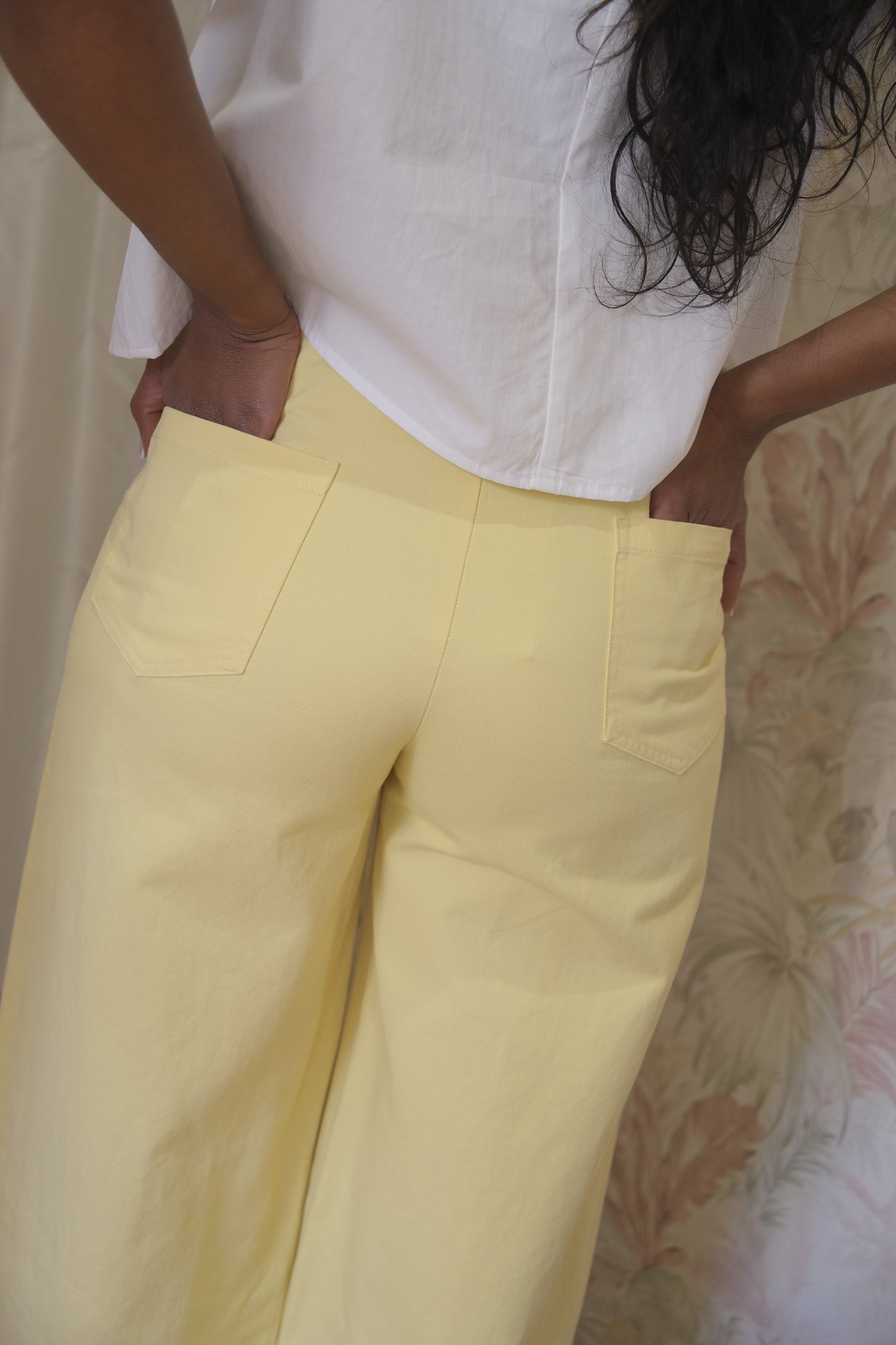 Pantaloni a palazzo tinta unita - GIALLO