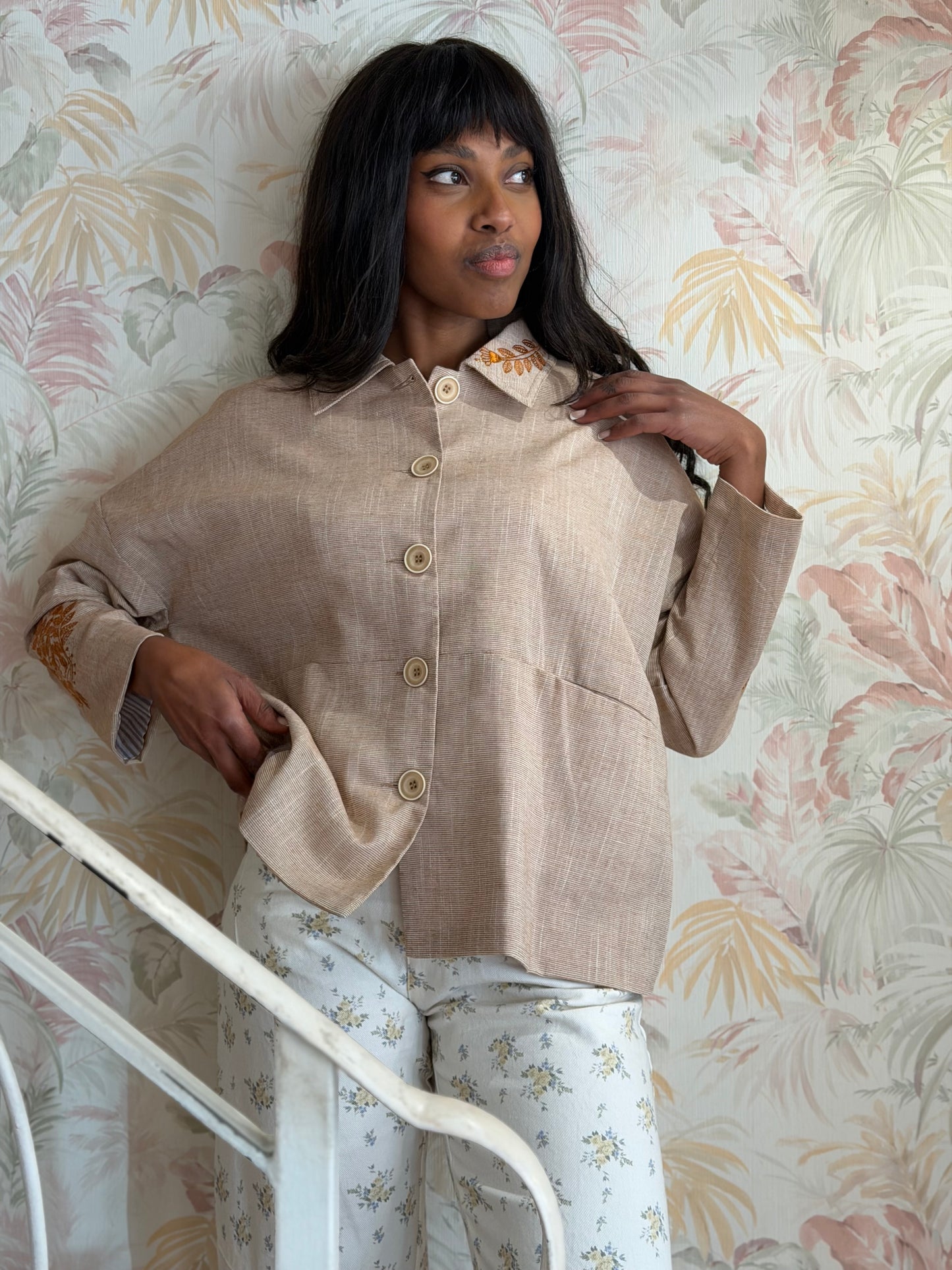 Giacca over ricamo - BEIGE