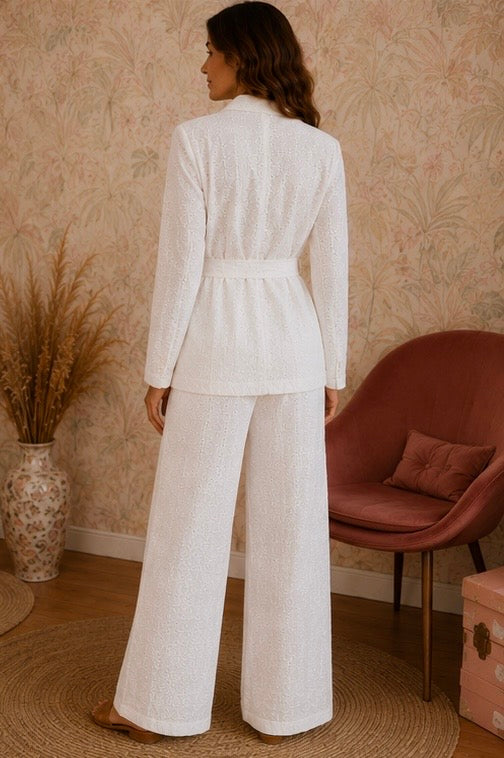 Blusa tessuto traforato floreale - BIANCO